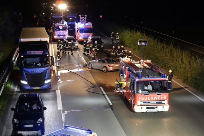 A66/Wiesbaden Sechs Verletzte nach Unfall zwischen zwei Fahrzeugen