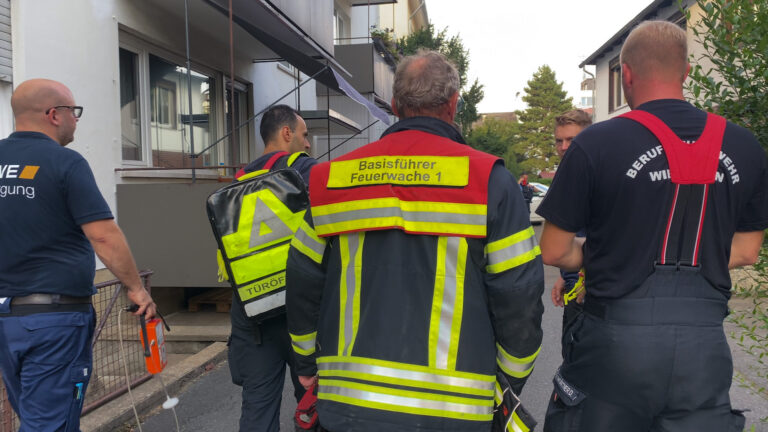 Hollabornstraße_ Feuerwehr Einsatz-8